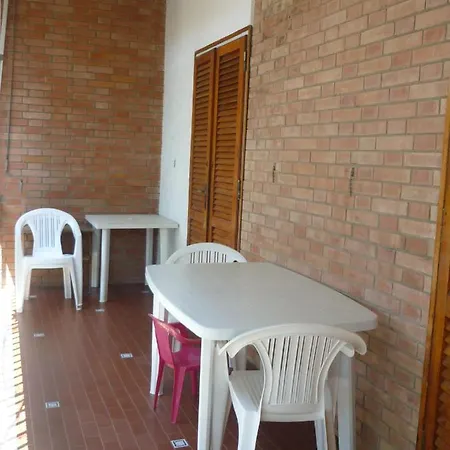 Apartment A Marina Di Grosset